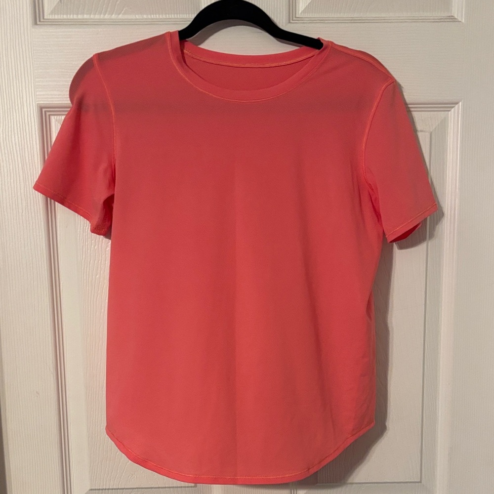 Lululemon High-Neck Running and Training T-Shirt PTP 18.5 in Raspberry Cream